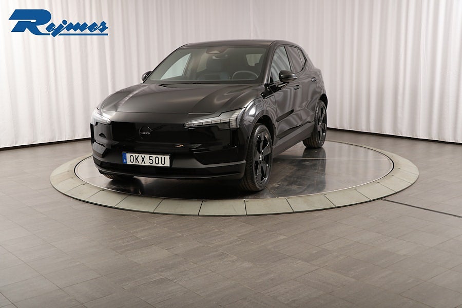 Volvo EX30 SM Extended Range Plus Black Edt