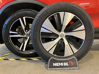 Volvo XC40 D4 AWD Geartronic R-Design Drag Navi Kamera Skinn S&V – bild 19