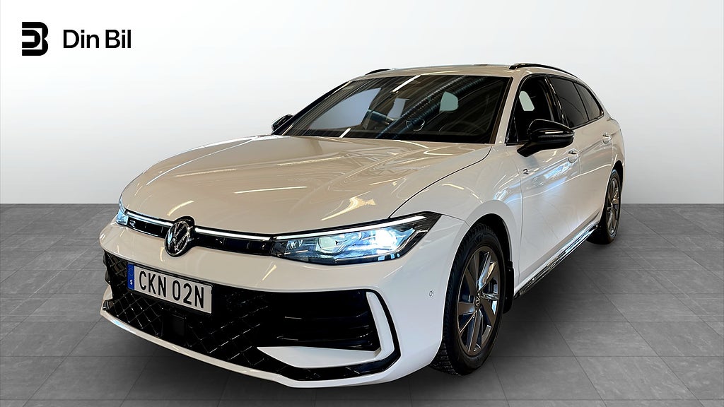 Volkswagen Passat R-LINE  2.0 TDI 4MOTION Drag D-Värmare B-Kamera 19