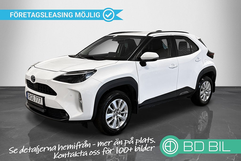 Toyota Yaris Cross Hybrid AWD-i Active VÄRMARE BACKKAMERA APPLE CARPLAY