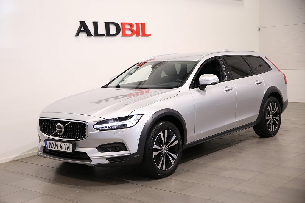 Volvo V90 Cross Country B4 197hk AWD Advanced Edt Aut / Drag / 360° / VOC