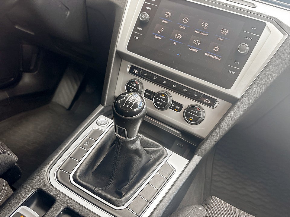 Bild på Volkswagen Passat Sportscombi Base 1.4 TSI 150hk CARPLAY P-SENSORER