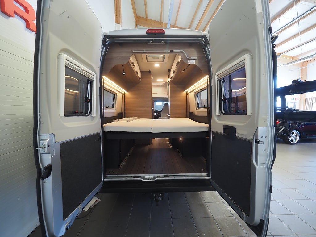 Knaus BoxLife 630 ME AUT I Truma 6D I 4 bäddar I Drag I Solcell I Back 2021