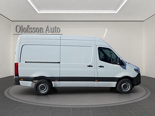 Transportbil - Skåp Mercedes-Benz Sprinter 8 av 12