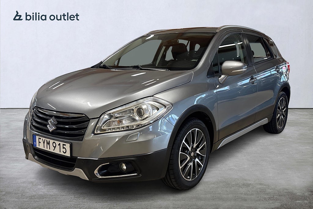 Suzuki S-Cross SX4 1.6 AllGrip / Pano / B-kam / Drag / Navi / Keyless