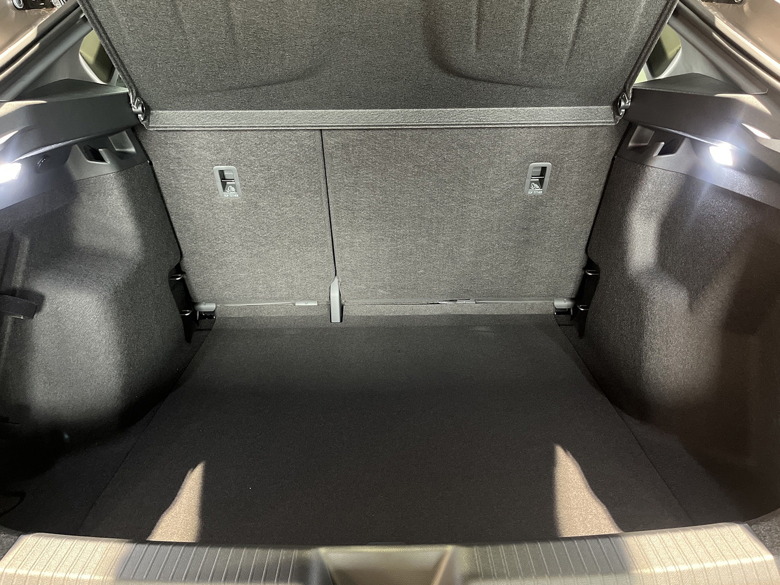 Cupra Tavascan 2026, bild 7/10