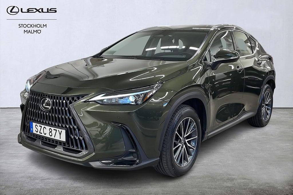 Lexus NX350h Comfort 242hk Drag P-värm B-kamera Mocka/tyg...