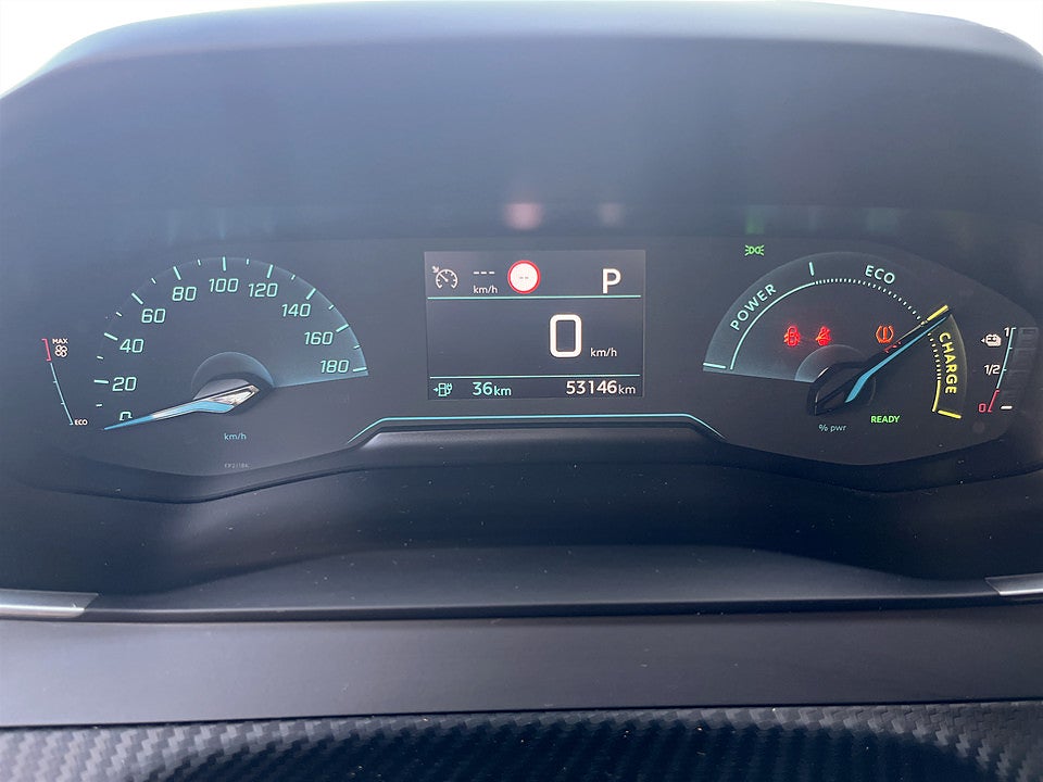 Bild på Peugeot E-2008 Active 50 kWh 136hk Aut CARPLAY BACKSENSORER