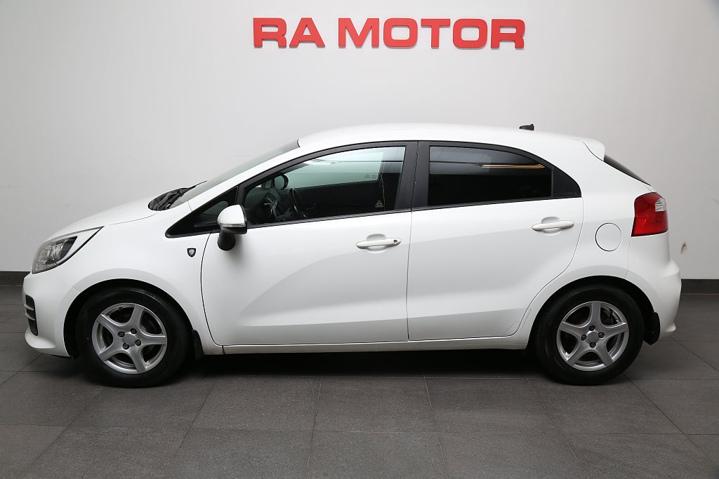 Kia Rio 1,2 84hk Special Edition 5dr Navi + Backkamera 2016