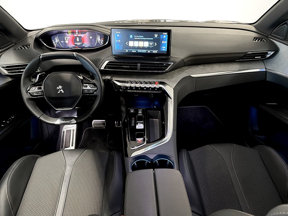 Bild på Peugeot 3008 GT 1.2 PT 130hk B-KAMERA CARPLAY