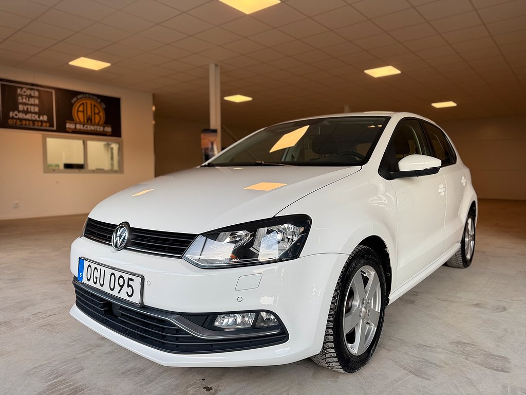 Volkswagen Polo 5-dörrar 1.2 TSI P-sensorer b&f/ Dragrok/S&V 