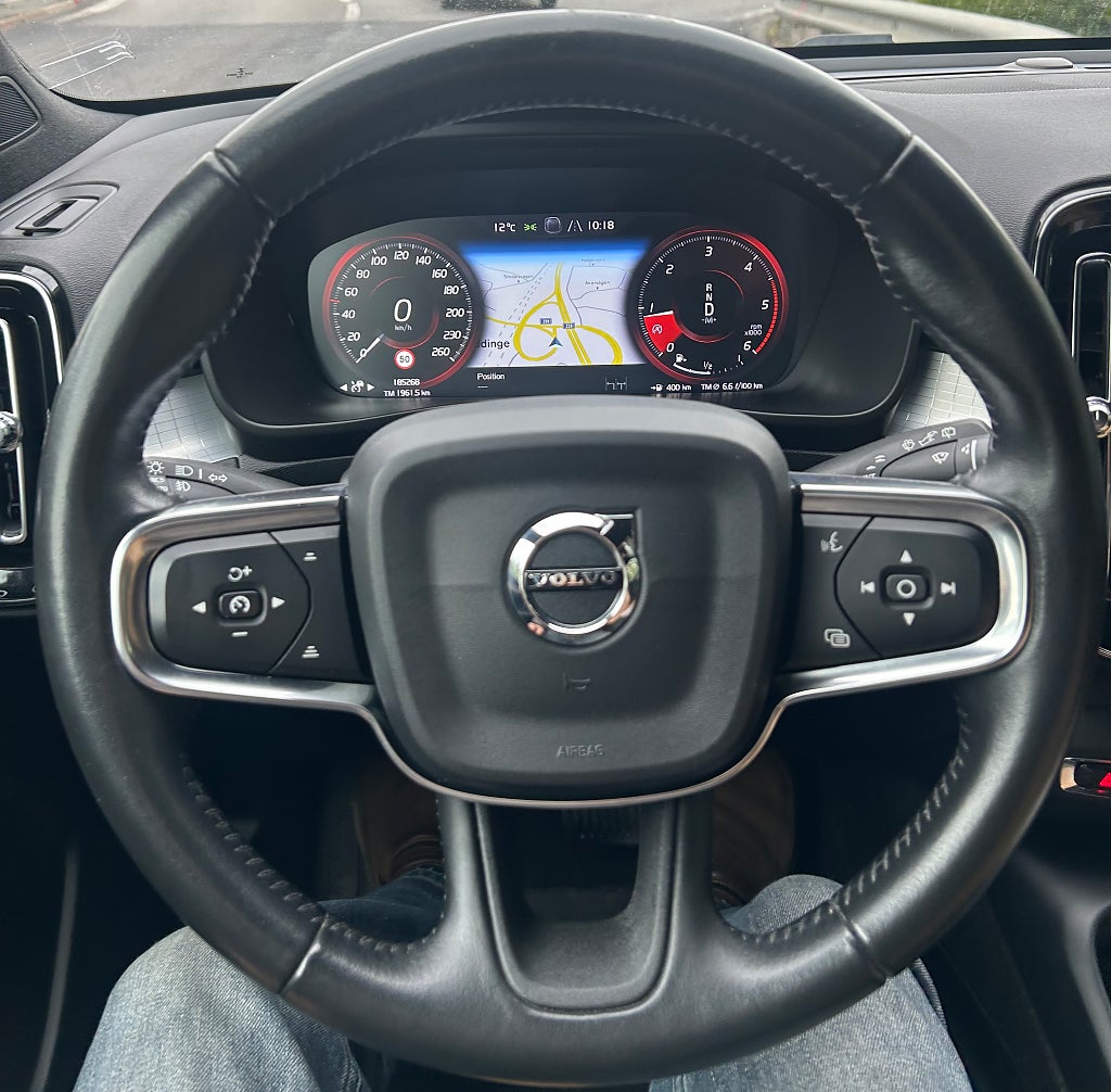 Volvo XC40 2018 - miniatyr 7