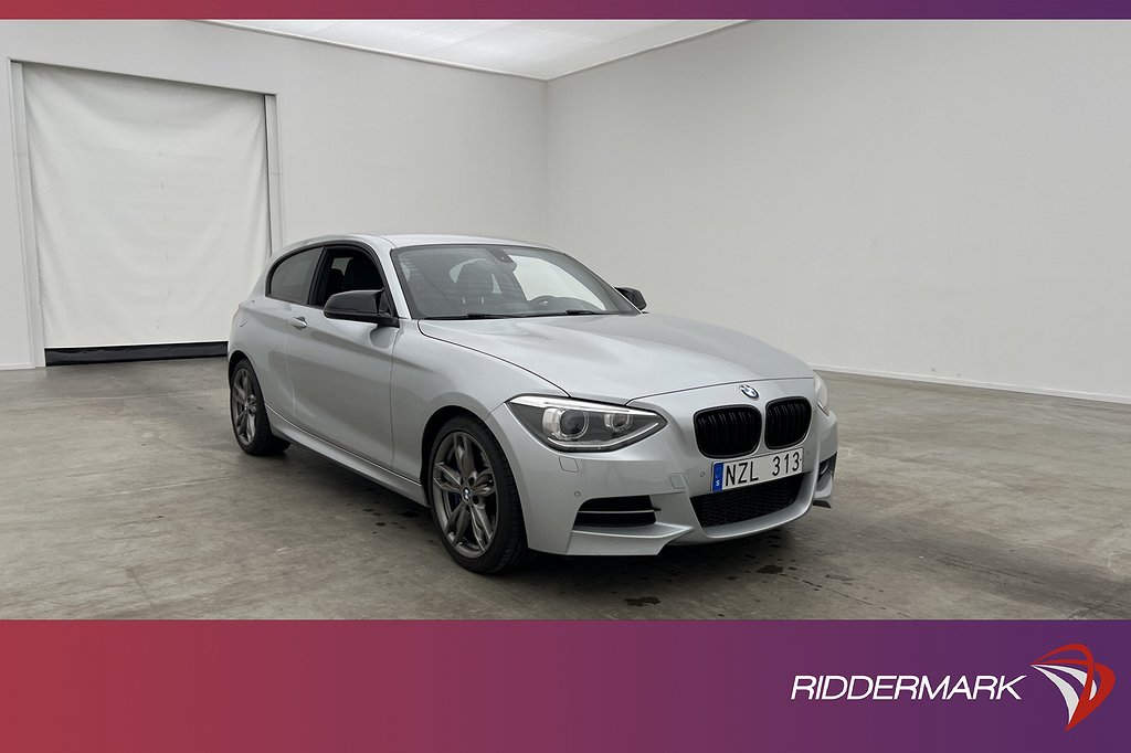 BMW M135i xDrive 320hk H/K P-sensorer Skinn Sportavgassystem