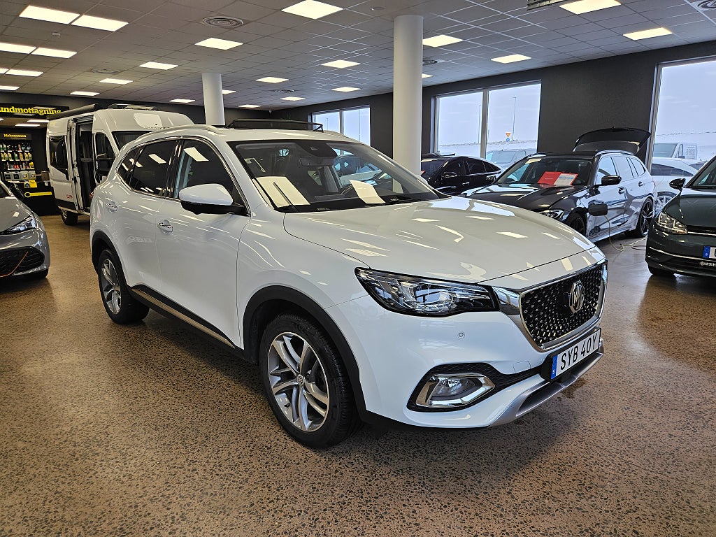 MG EHS PHEV Luxury / 360° Pano Blis Navi 258hk