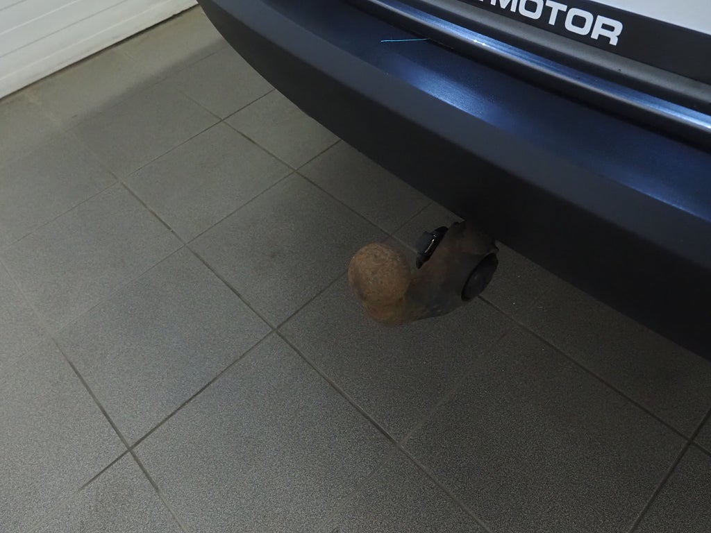 Volkswagen Tiguan 2.0 TDI 177hk 4Motion S&S Drag Backkamera 2015