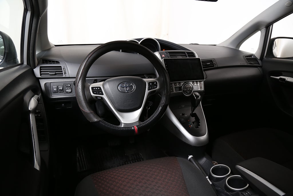Toyota Verso 1,8 147hk Business Aut Panorama Motorv 7-Sits 2010