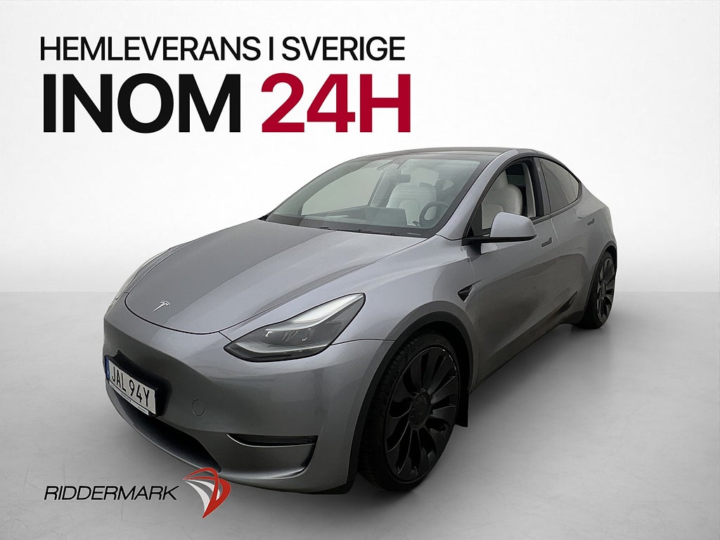 Tesla Model Y Performance AWD Drag Ljus Interiör Pano Kamera