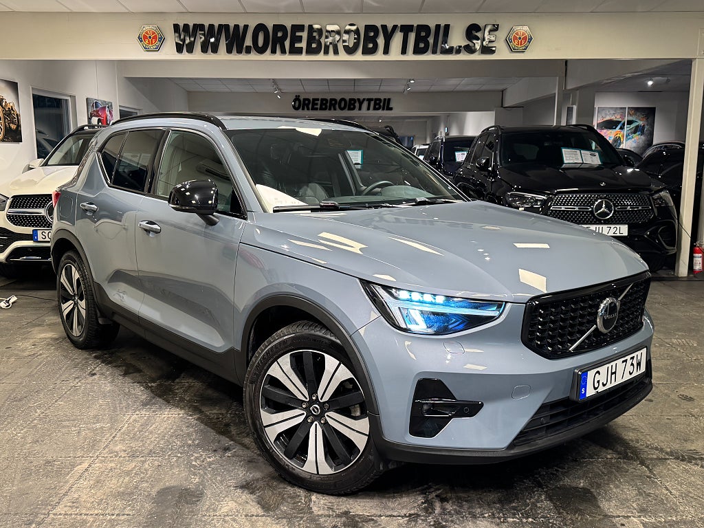 Volvo XC40 T4 TwEn Plus Dark Drag Gps VOC Pilot Assist Drag 211hk