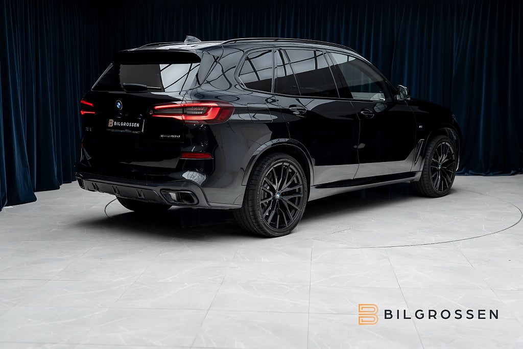 BMW X5 xDrive40d M Sport Sky Lounge HUD 360 Kolfiber MOMS