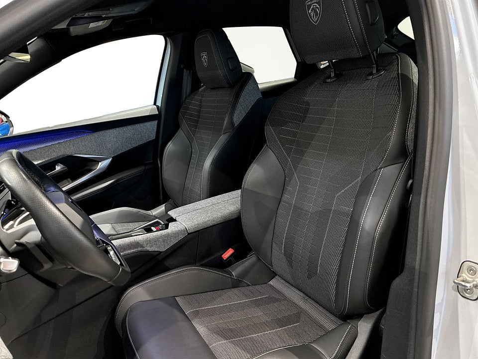 Bild på Peugeot 3008 GT Hybrid 145hk Aut 7-SITS B-KAMERA CARPLAY
