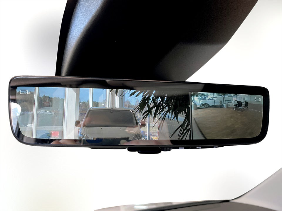 Bild på Opel Combo ELITE 130hk AT8 L2 - EDITION! Värmare & Dragkrok