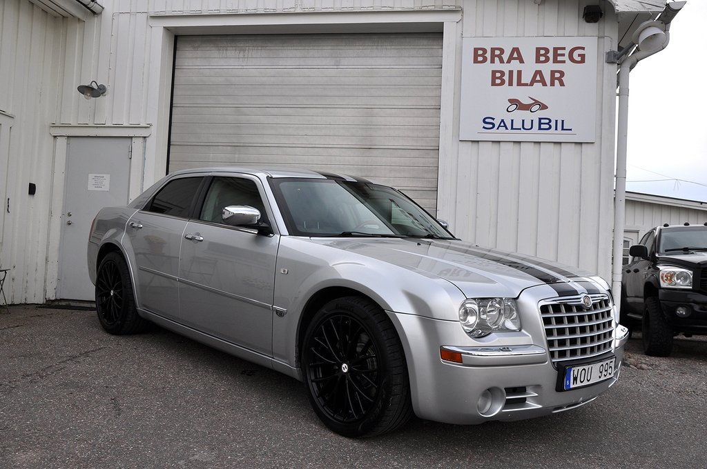 Chrysler 300C V6 3.5 Aut Skinn Svensksåld