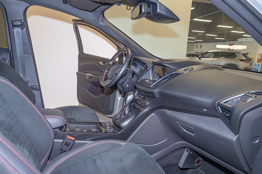 Ford Kuga 2020 - miniatyr 2