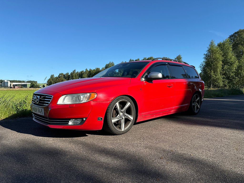 Volvo V70 T4 F Aut Powershift R-Design NAVI 18 tum Alu Sport