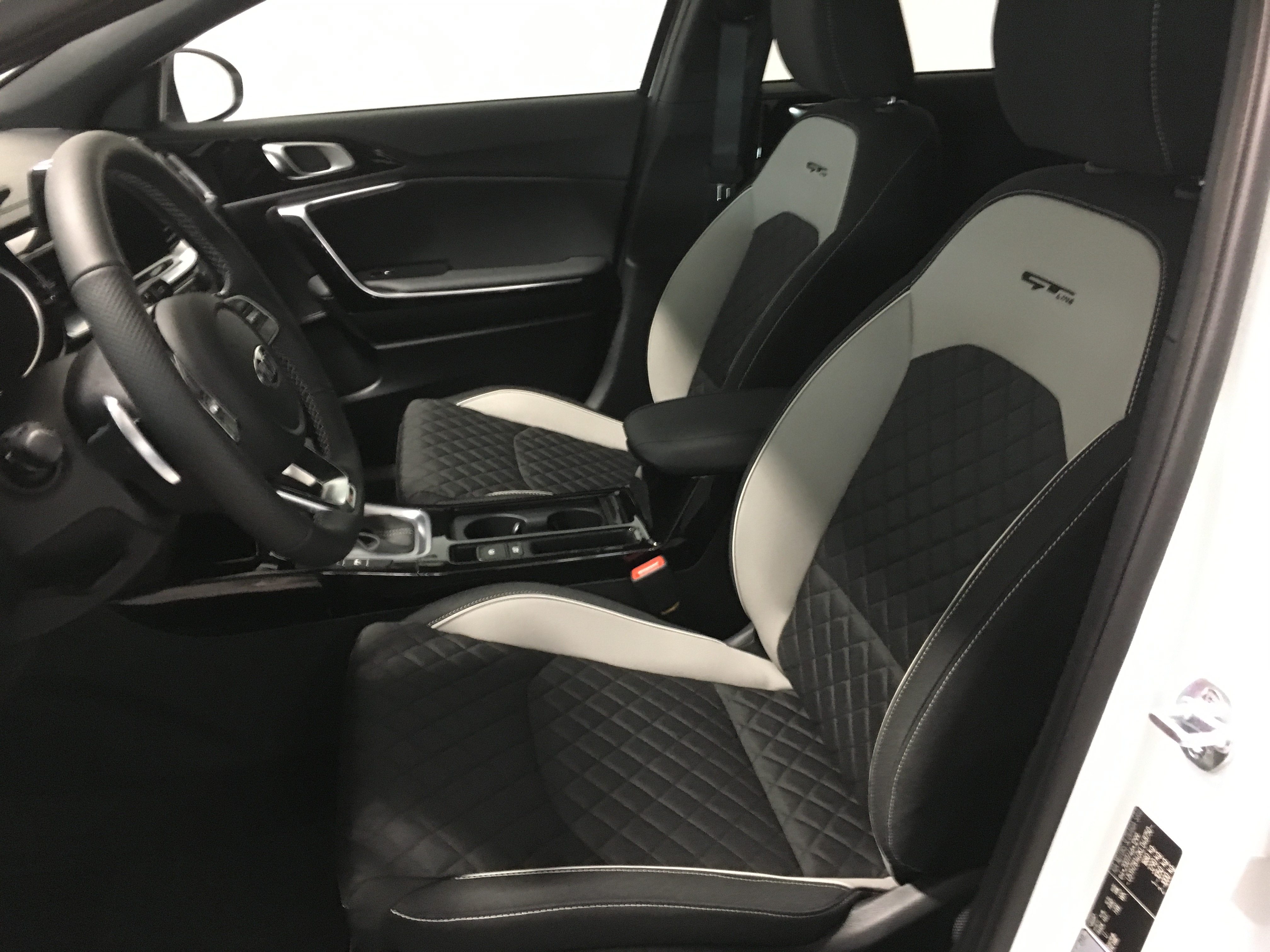 Kia Ceed 2019, kuva 6/37