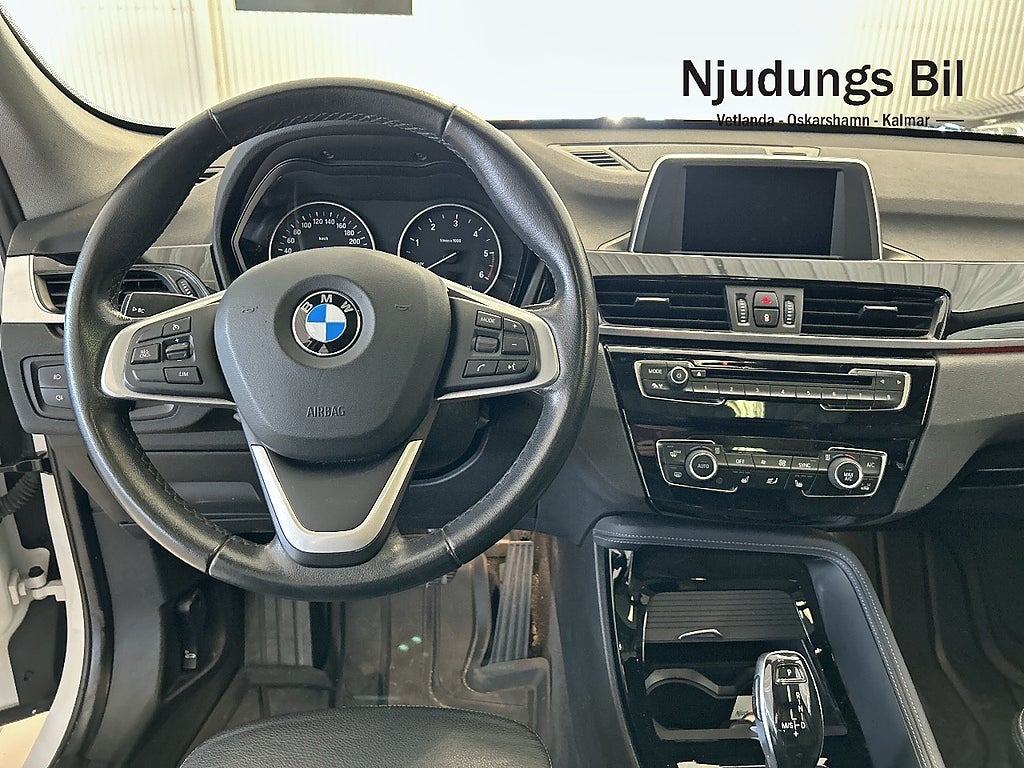 BMW X1 2018 - miniatyr 9