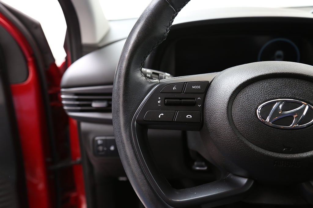 Hyundai i20 1,0 T-GDI iMT 100hk Essential CarPlay Kamera 2022