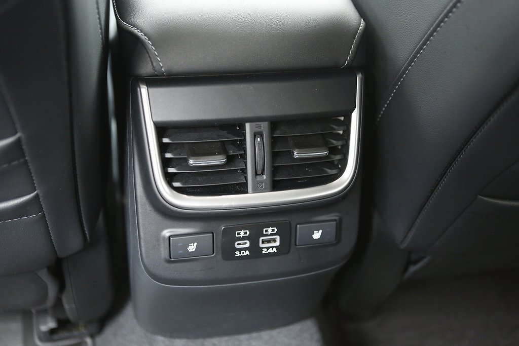 Subaru Outback 4WD Limited X-fuel + Låg Skatt +Serviceavtal 2024