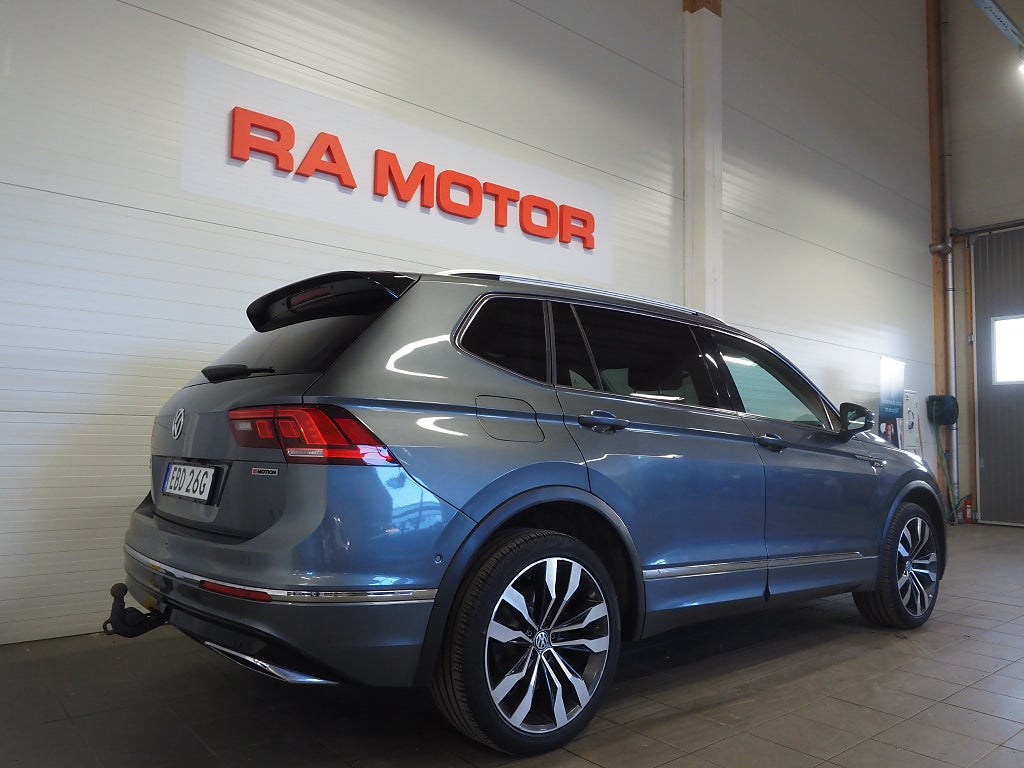 Volkswagen Tiguan Allspace 2.0 TSI 4Motion 190hk R-Line P-Värm Drag B-Kam 2019