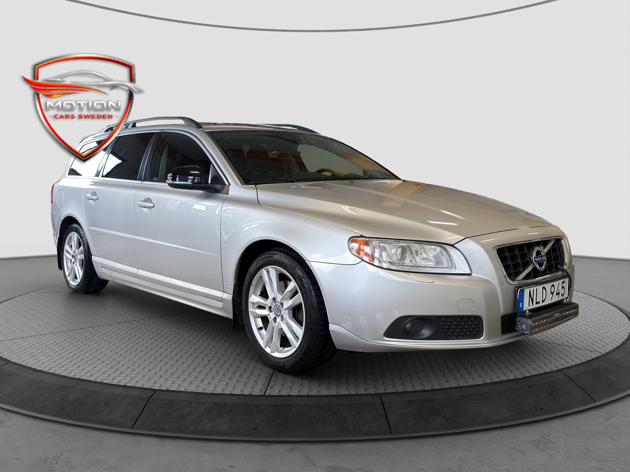 Volvo V70 D4 Geartronic Momentum 2013, bild 3/51