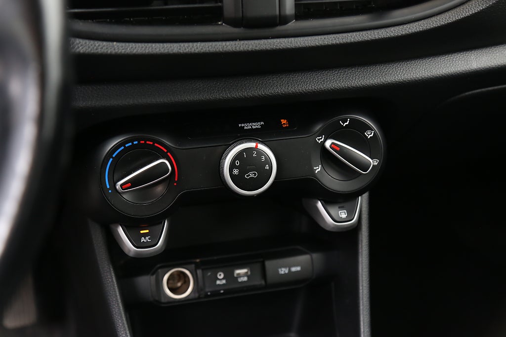 Kia Picanto 1,25 MPI 84hk Advance Automat CarPlay Kamera P-sensor 2019