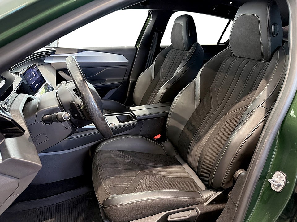 Bild på Peugeot 308 5D GT 1.2 PT 130hk Aut B-KAMERA NAVI