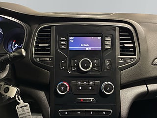 Renault Mégane 1.5 dCi Farthållare ISOFIX MOMS S&V-däck