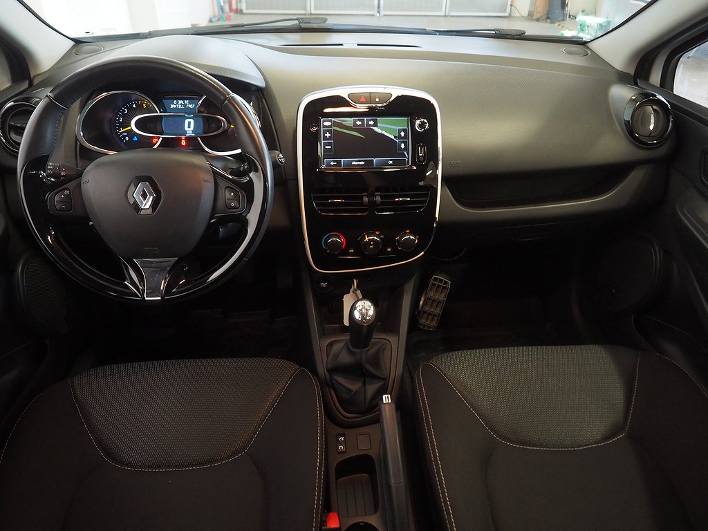 Renault Clio 1.5 dCi 90hk | Navi | Motor & Kupévärmare | 2015