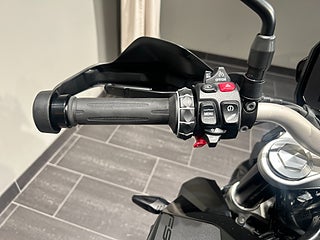 BMW F900R 3,45%/Akrapovic/Väskor/Samtliga paket