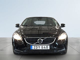 Volvo V40 D2 Geartronic Business S&V/Dvärm/Drag/Psens – bild 2
