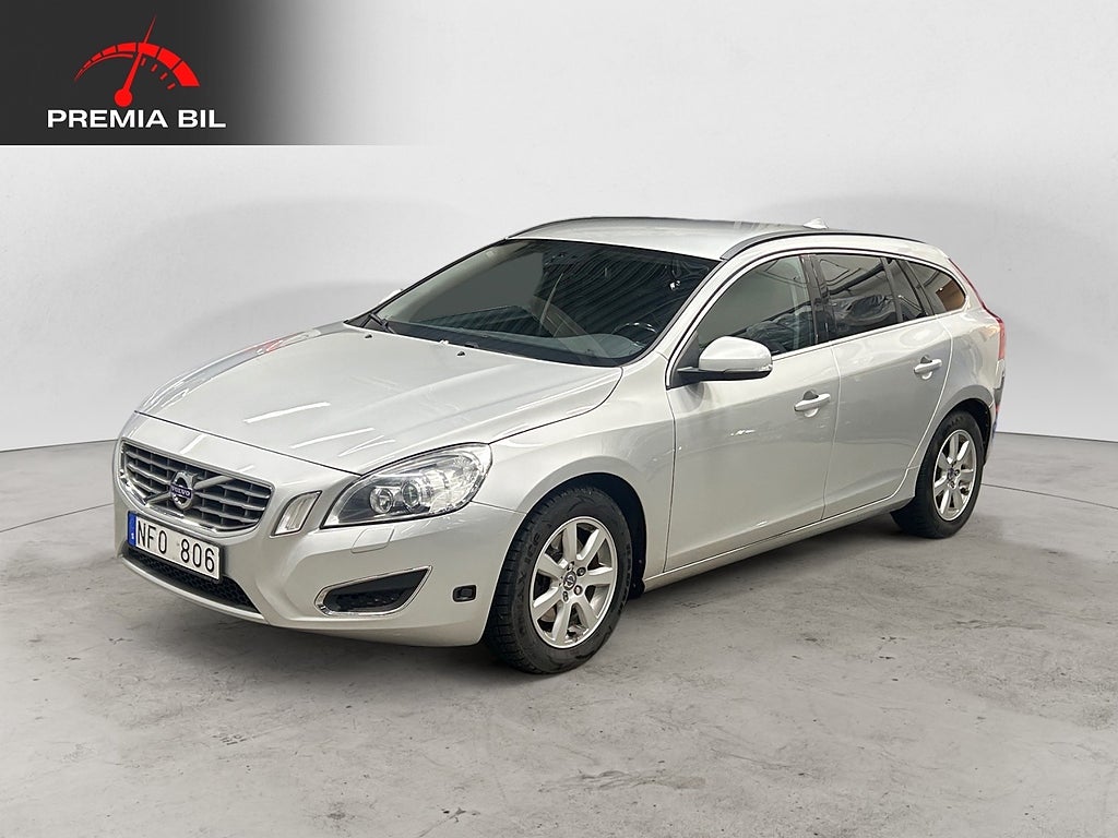 Volvo V60 T4F Powershift Momentum Värmare Fullservad 