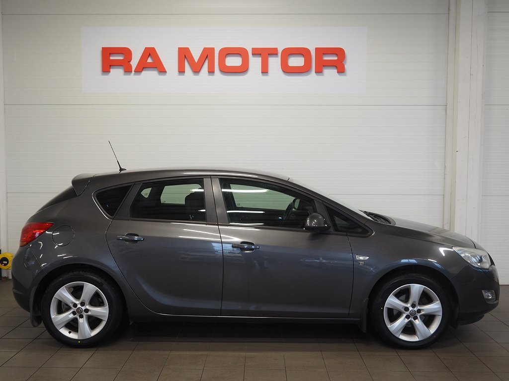 Opel Astra 1.3 CDTI ecoFLEX 95hk Enjoy Drag Farthållare 2010