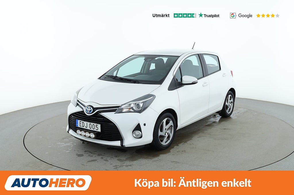Toyota Yaris Hybrid 1.5 e-CVT / Kamera, Helljusassistans