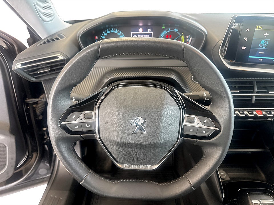 Bild på Peugeot E-2008 Active Pack 136hk Aut - CARPLAY, KEYLESS, BACKSENSORER
