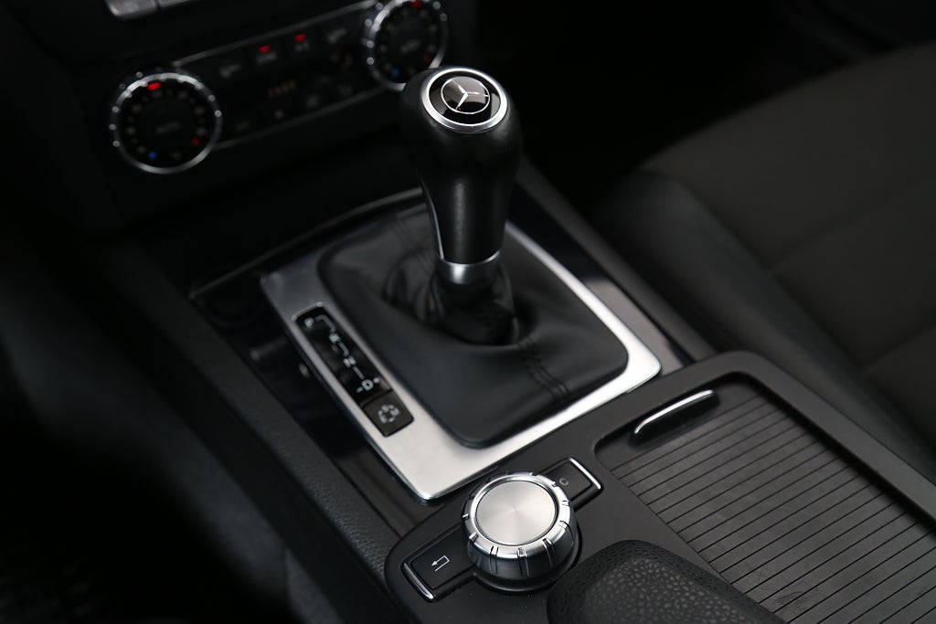Mercedes-Benz C 180 Coupé 7G-Tronic Plus AMG Sport Navi 2013