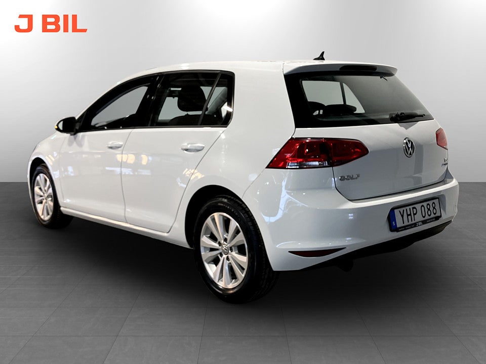 Bild på Volkswagen Golf 5D Base 1.2 TSI 110hk Aut KAMPANJRÄNTA 3,99%