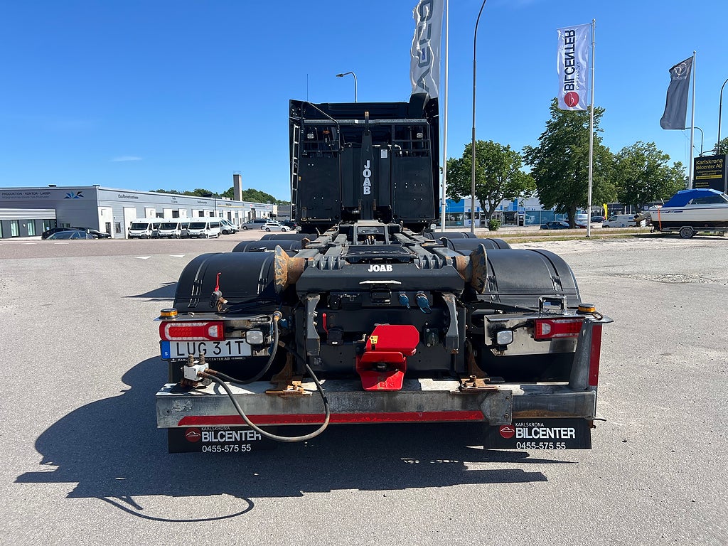 Mercedes-Benz Arocs 3251 Tridem Lastväxlare, Fullt Plogutrustad