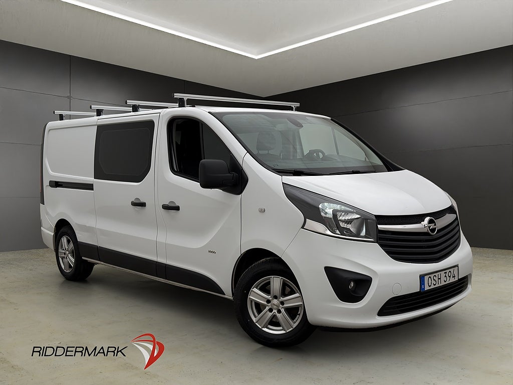 Opel Vivaro Dubbelhytt L2 6-Sits Värmare Dragkrok B-Kamera