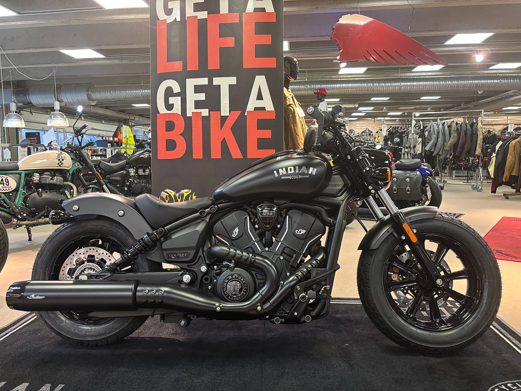 Indian SCOUT BOBBER LIMITED+TECH *HÖST KAMPANJ* 