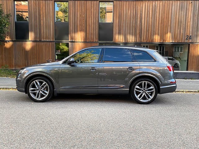Audi Q7 7-Seater 3.0 TDI V6 quattro  S line, Sport Edition Krok